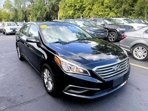 2016 Hyundai SONATA SE