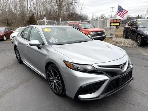 2021 Toyota Camry SE