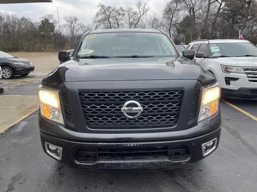 2017 Nissan Titan S