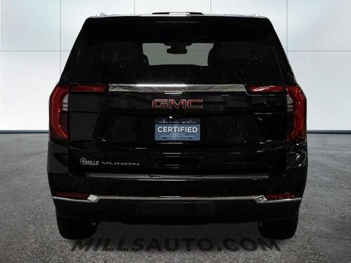 Onyx Black 2025 GMC Yukon Elevation 4WD