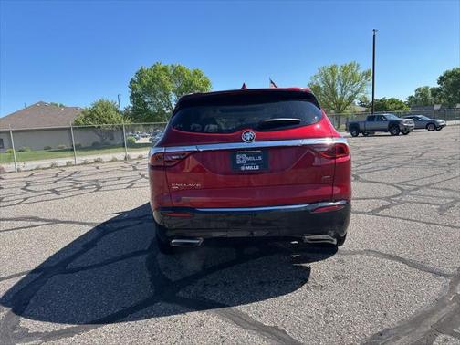 2022 Buick Enclave AWD Essence