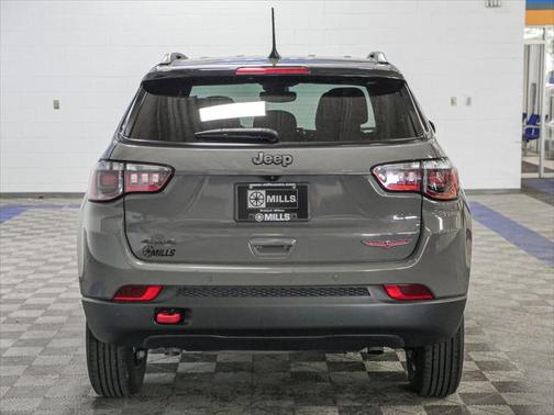 2023 Jeep Compass Trailhawk