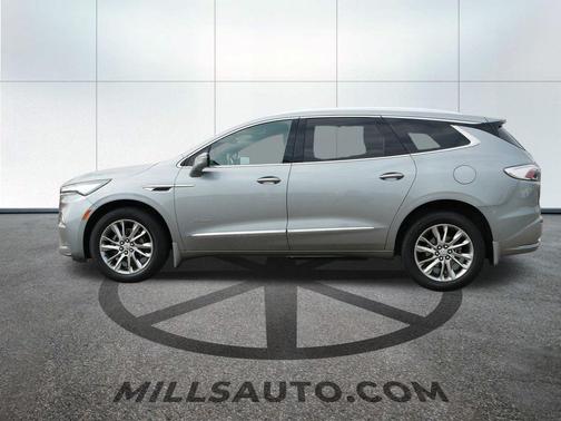 2023 Buick Enclave Avenir AWD