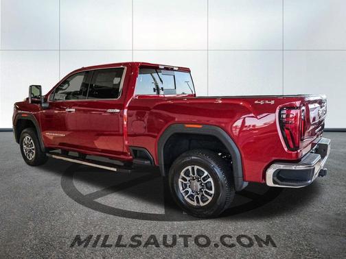 2025 GMC Sierra 3500 SLT