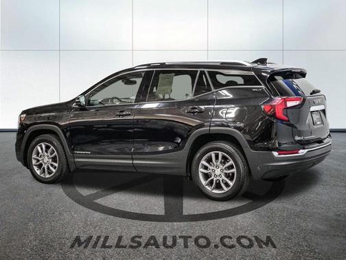 2023 GMC Terrain SLT