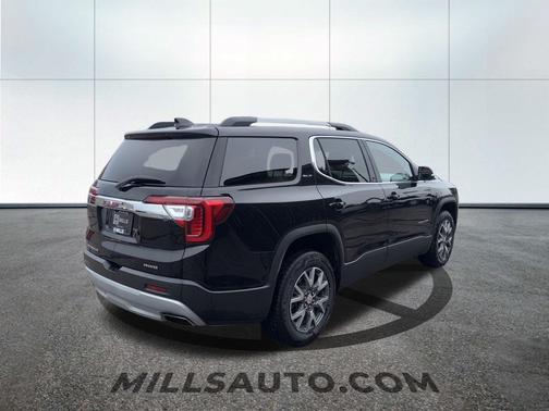 2023 GMC Acadia AWD SLT