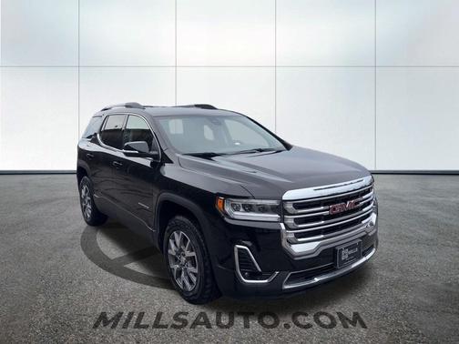 2023 GMC Acadia AWD SLT