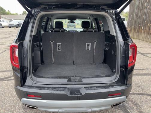 2023 GMC Acadia AWD SLT