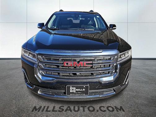 2023 GMC Acadia AWD AT4
