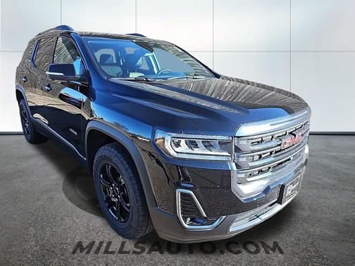 2023 GMC Acadia AWD AT4