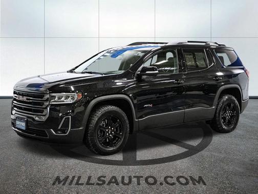 2023 GMC Acadia AWD AT4