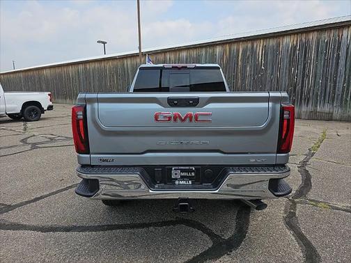 2025 GMC Sierra 3500 SLT