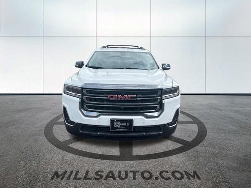 2023 GMC Acadia AWD AT4