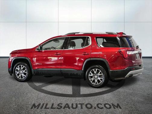 2023 GMC Acadia AWD SLT