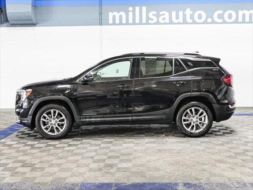 2023 GMC Terrain SLT