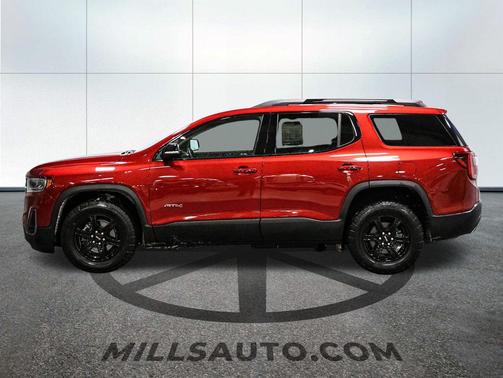 2023 GMC Acadia AWD AT4