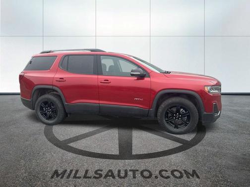 2023 GMC Acadia AWD AT4
