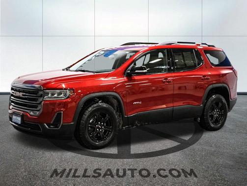 2023 GMC Acadia AWD AT4