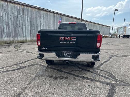 2022 GMC Sierra 2500 Base