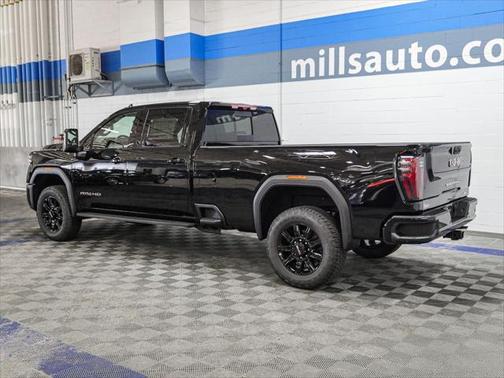 2025 GMC Sierra 3500 Base
