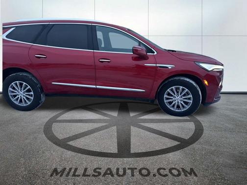 2023 Buick Enclave Essence AWD