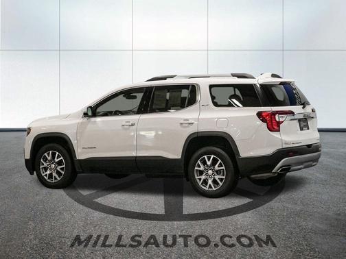 2023 GMC Acadia AWD SLT