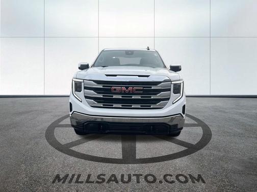 2023 GMC Sierra 1500 SLE