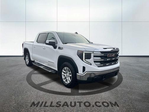 2023 GMC Sierra 1500 SLE