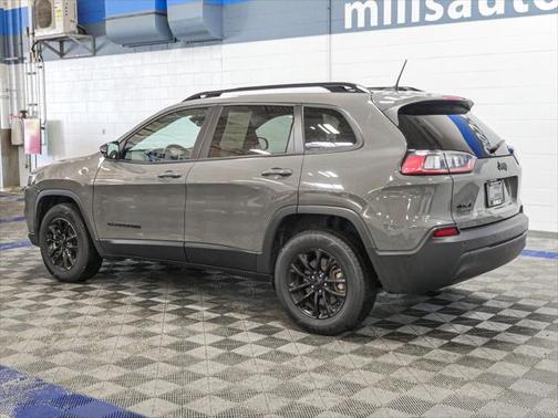 2023 Jeep Cherokee Altitude