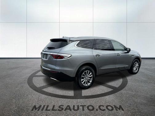 2023 Buick Enclave Essence AWD