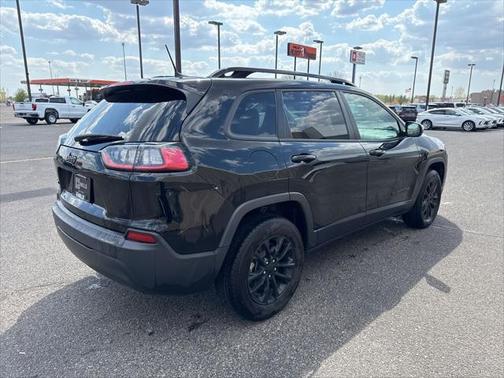 2023 Jeep Cherokee Altitude
