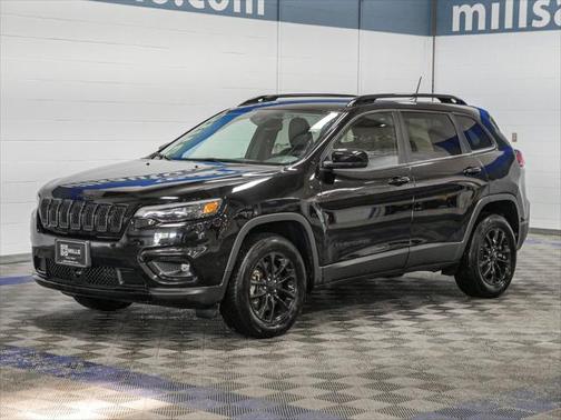 2023 Jeep Cherokee Altitude
