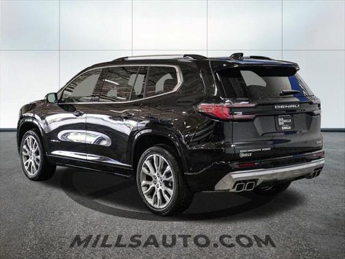 2025 GMC Acadia Denali