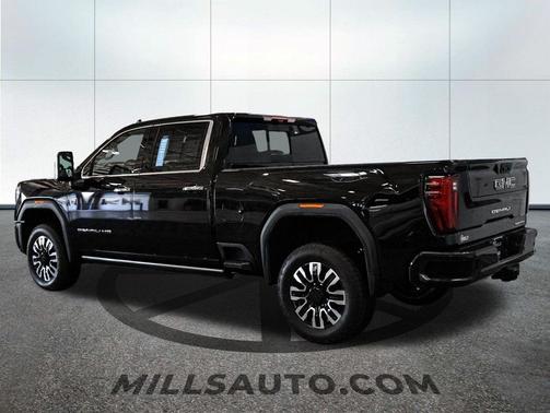 Onyx Black 2024 GMC Sierra 2500 Denali Ultimate
