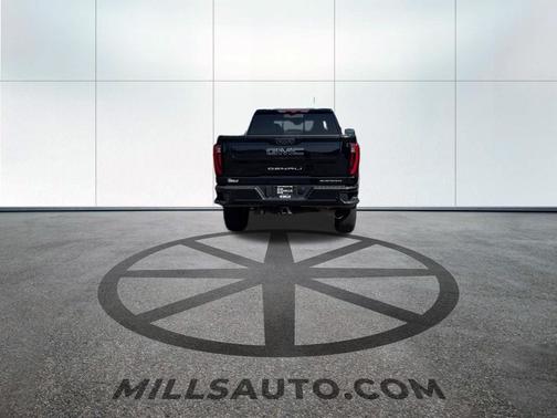 Onyx Black 2024 GMC Sierra 2500 Denali Ultimate