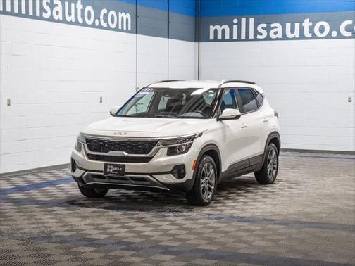 2022 Kia Seltos S