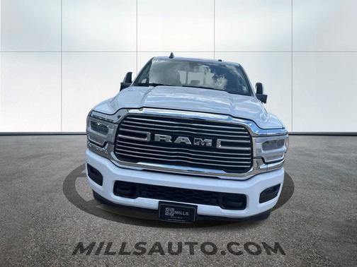 2024 RAM 2500 Laramie Crew Cab 4x4 6'4' Box