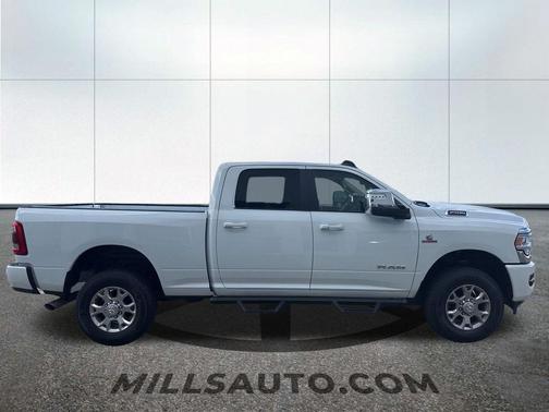 2024 RAM 2500 Laramie Crew Cab 4x4 6'4' Box