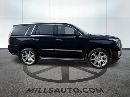 2015 Cadillac Escalade Luxury