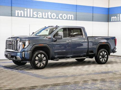 2025 GMC Sierra 3500 Denali
