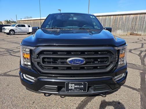 Agate Black Metallic 2022 Ford F-150 XLT