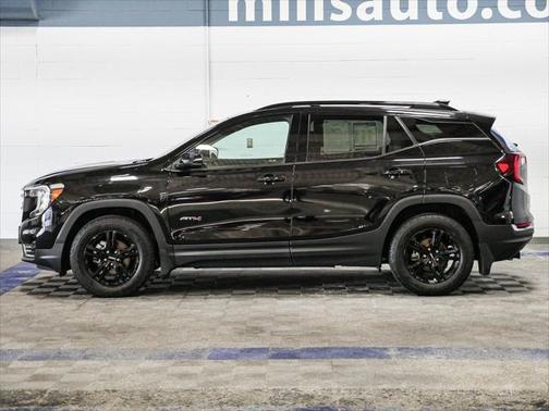2023 GMC Terrain AWD AT4