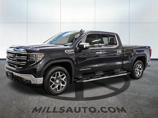 2022 GMC Sierra 1500 SLT