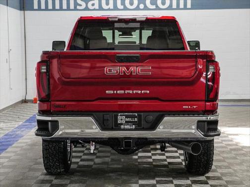 2025 GMC Sierra 3500 SLT