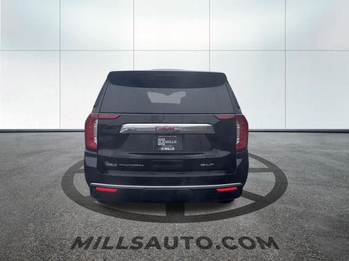 2024 GMC Yukon XL SLT