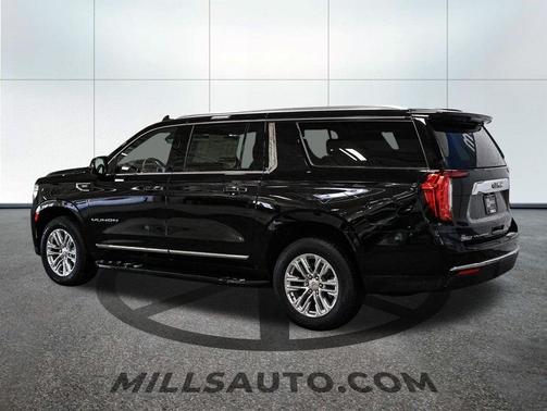 2024 GMC Yukon XL SLT