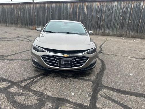 2022 Chevrolet Malibu FWD LT