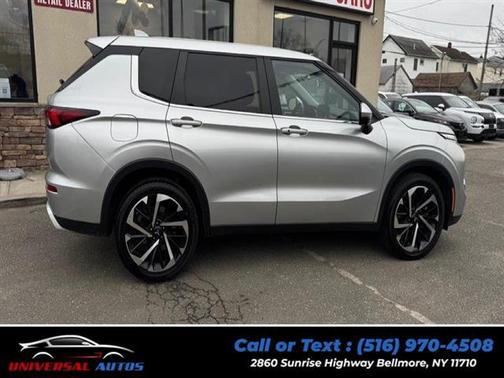 2023 Mitsubishi Outlander SE Special Edition 2WD