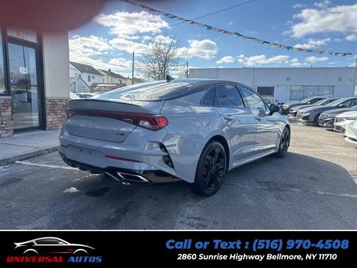 2022 Kia K5 GT-Line