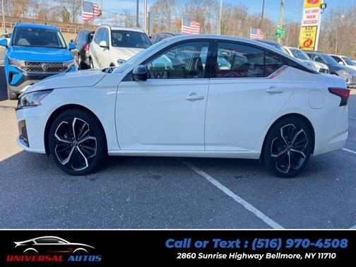 2023 Nissan Altima SR FWD